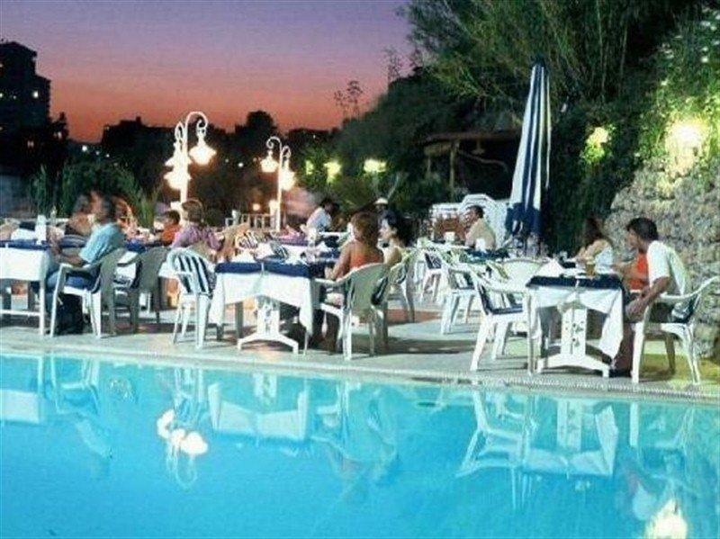 Club Delfin Hotel 4*