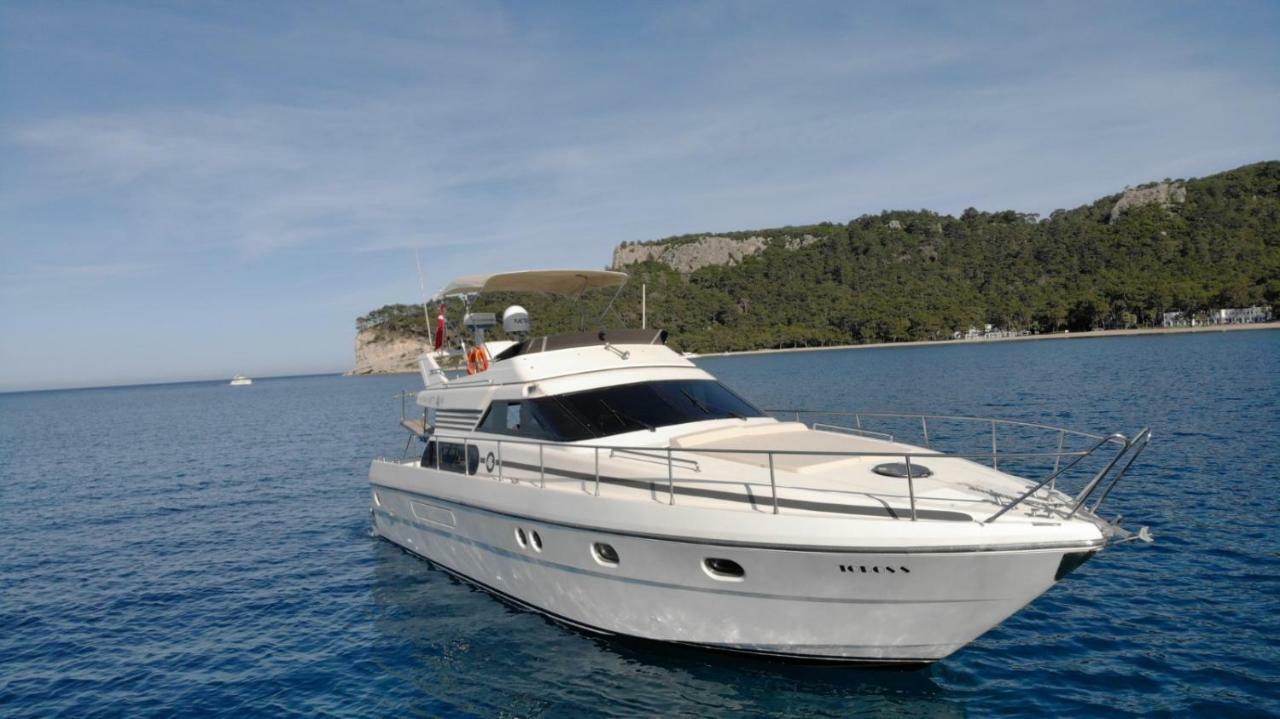 Azce Yatcilik Antalya