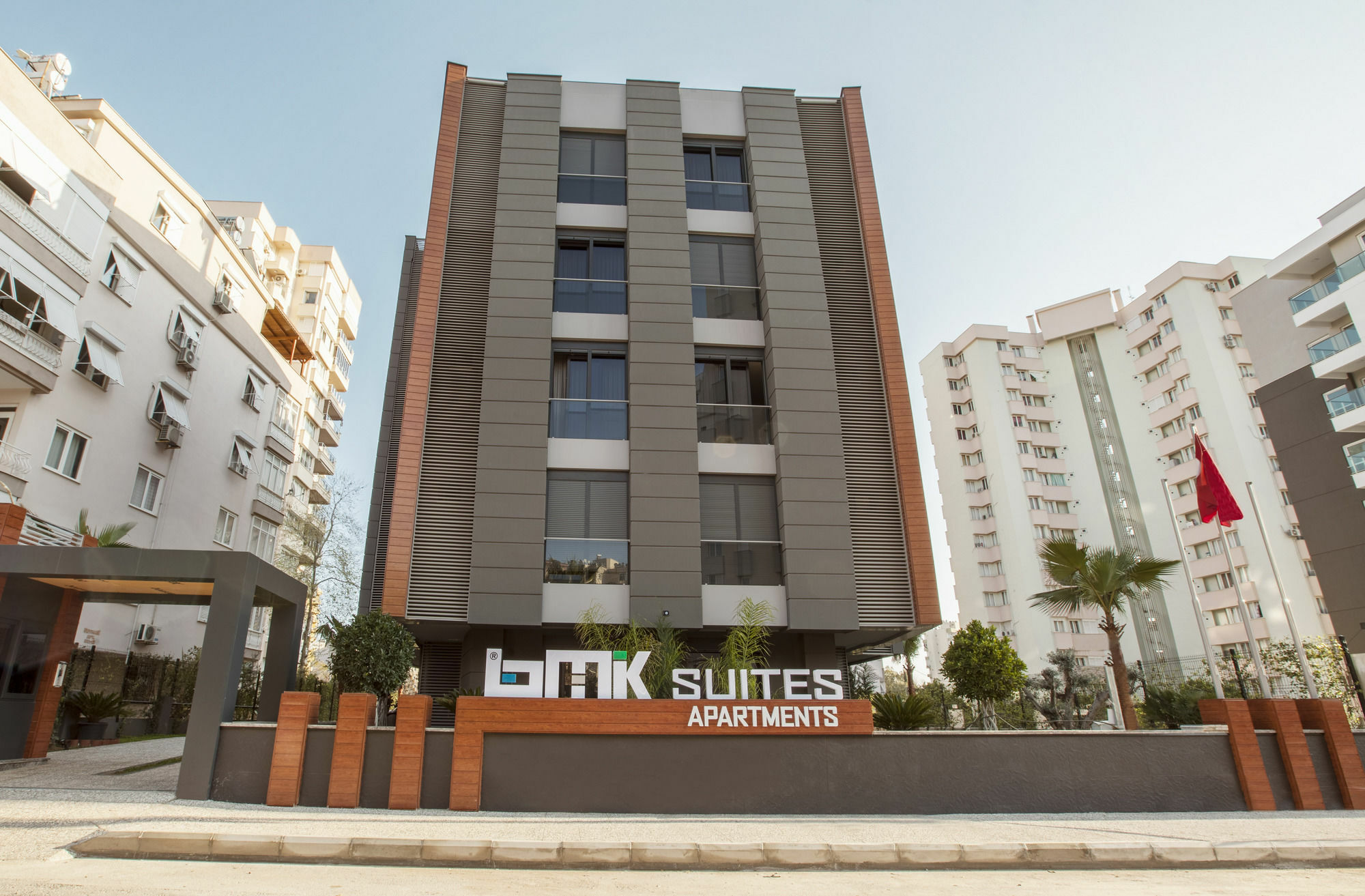 Apartment Bmk And Antalya