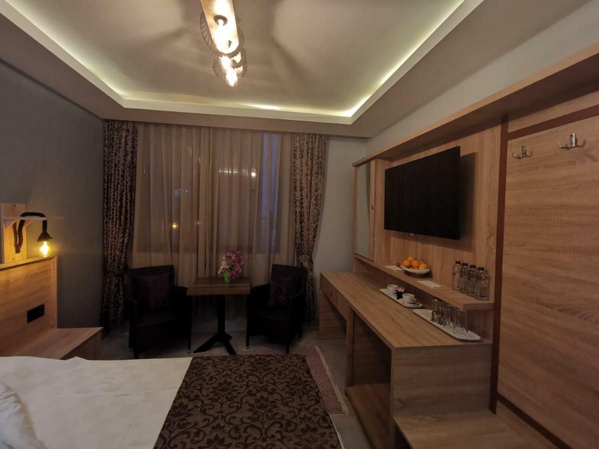 Hotel Beyond