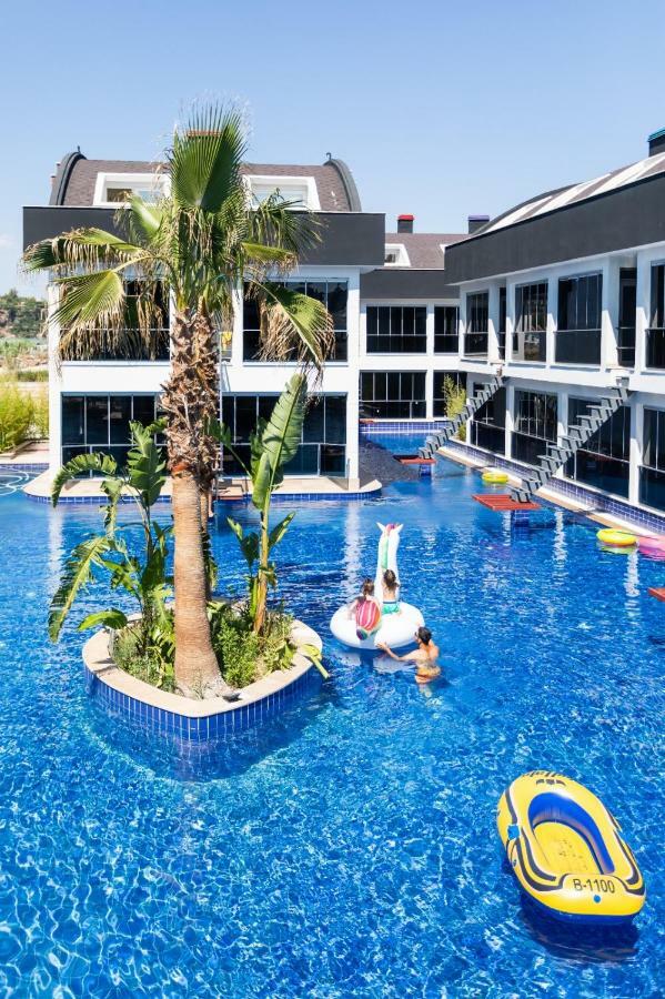Apartment Tema Pool Lara *