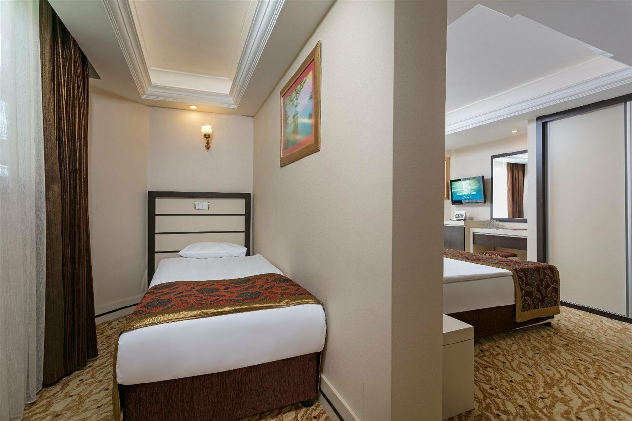 Otel Club Sera 5*