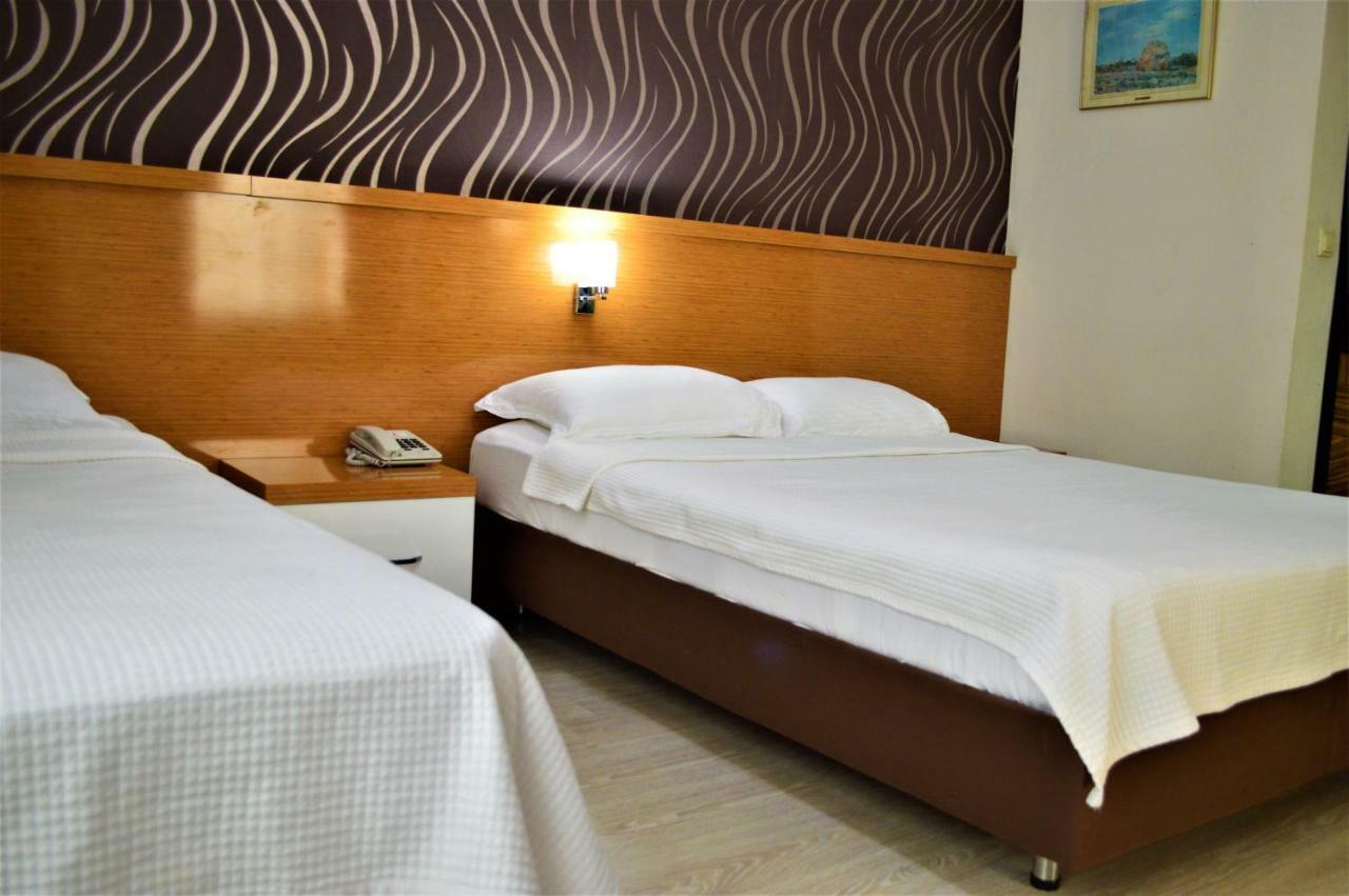 Derin Otel 3*