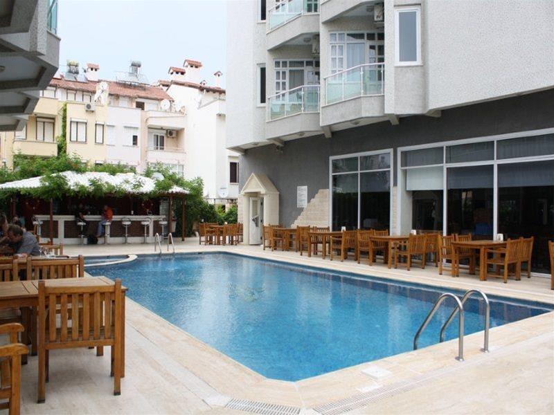 Hotel Golden Orange