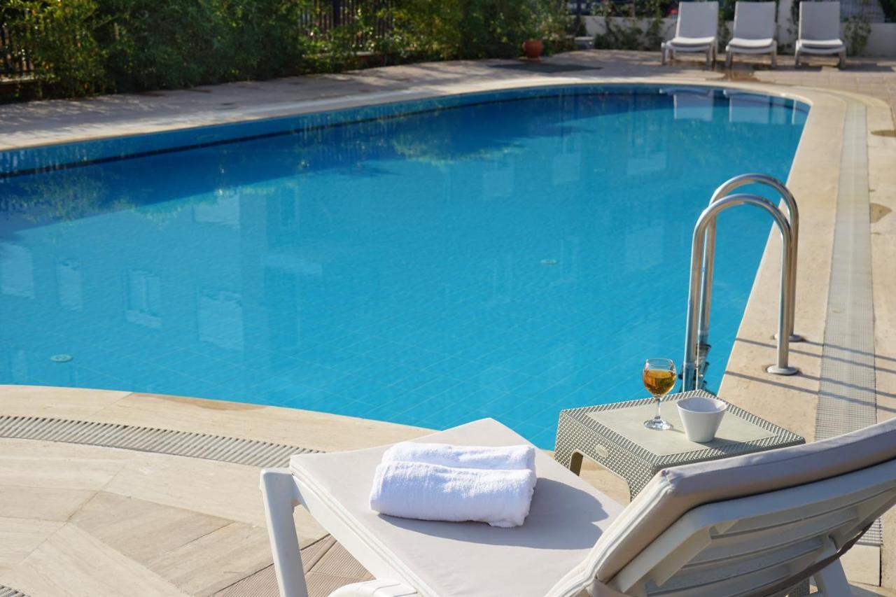 Apart Otel Mene