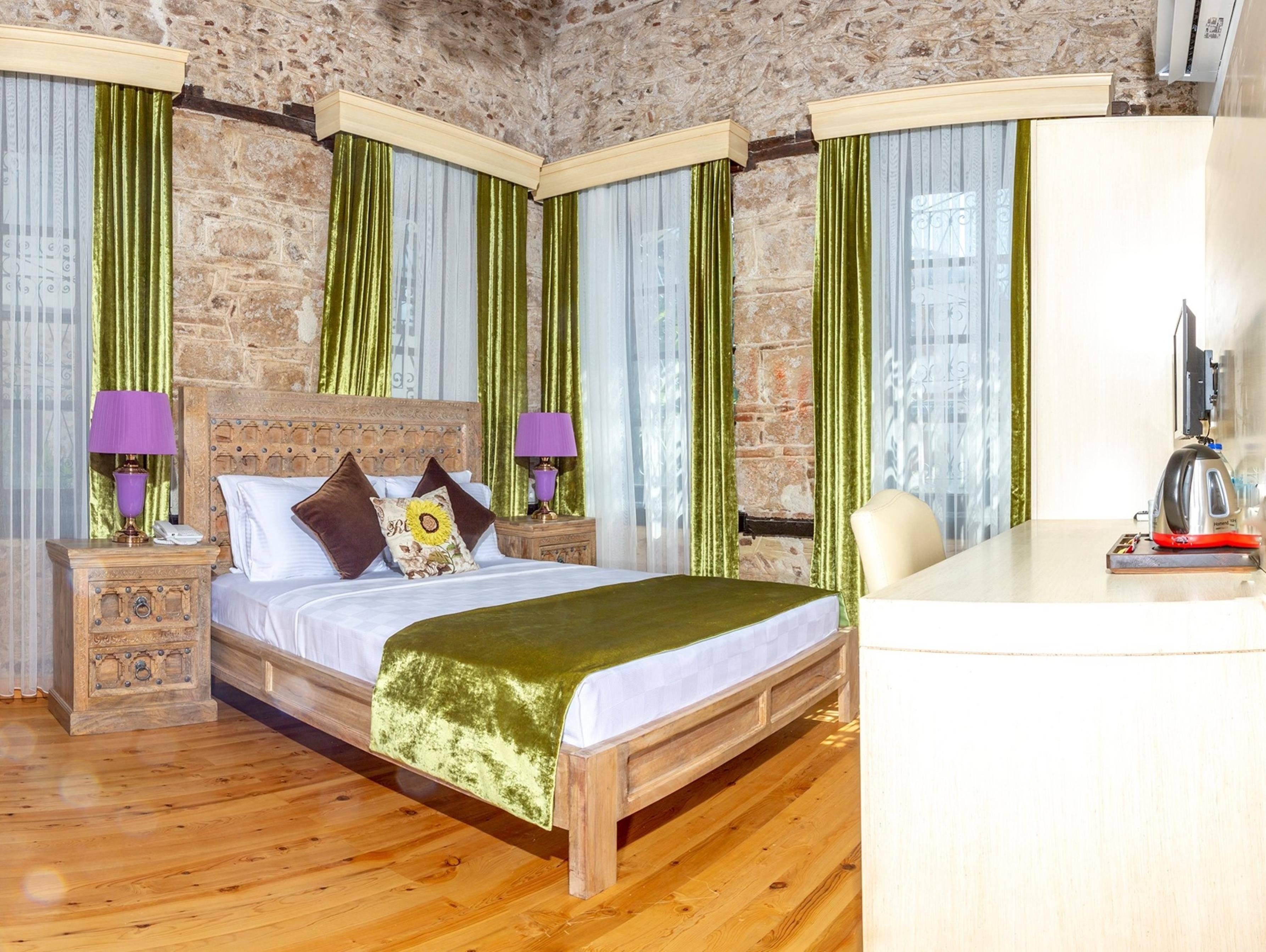 Cedrus Hotel 2*