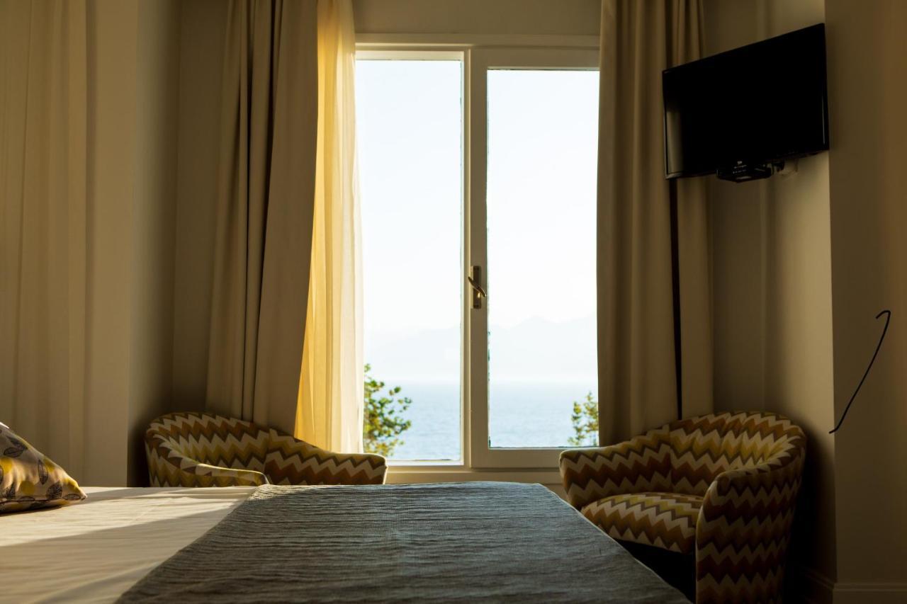 Nun & Antalya