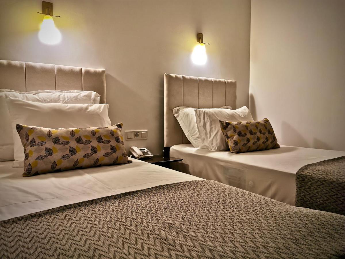 Nun & Hotel 2*
