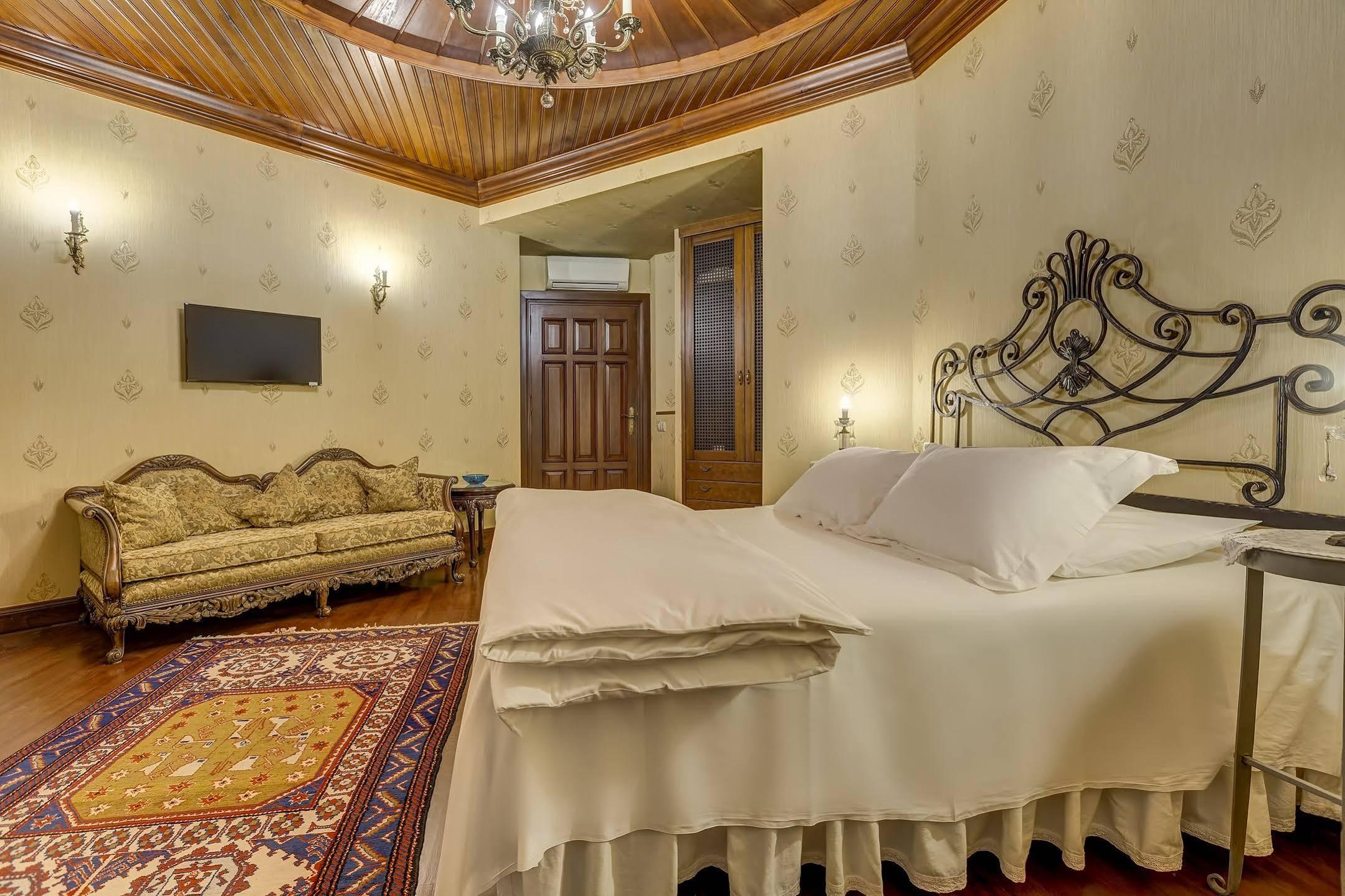 Otel Kaucuk Adult Only Antalya