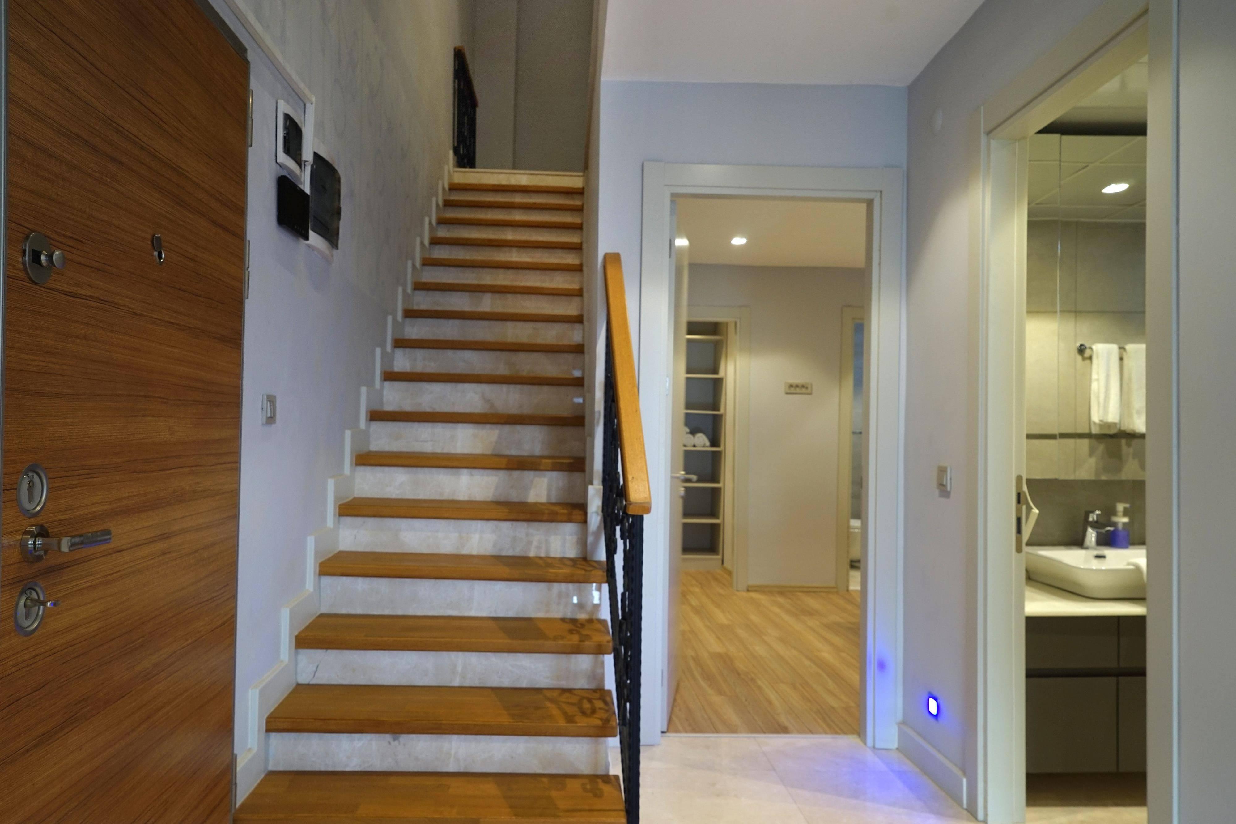 Apart Otel Mene 2*