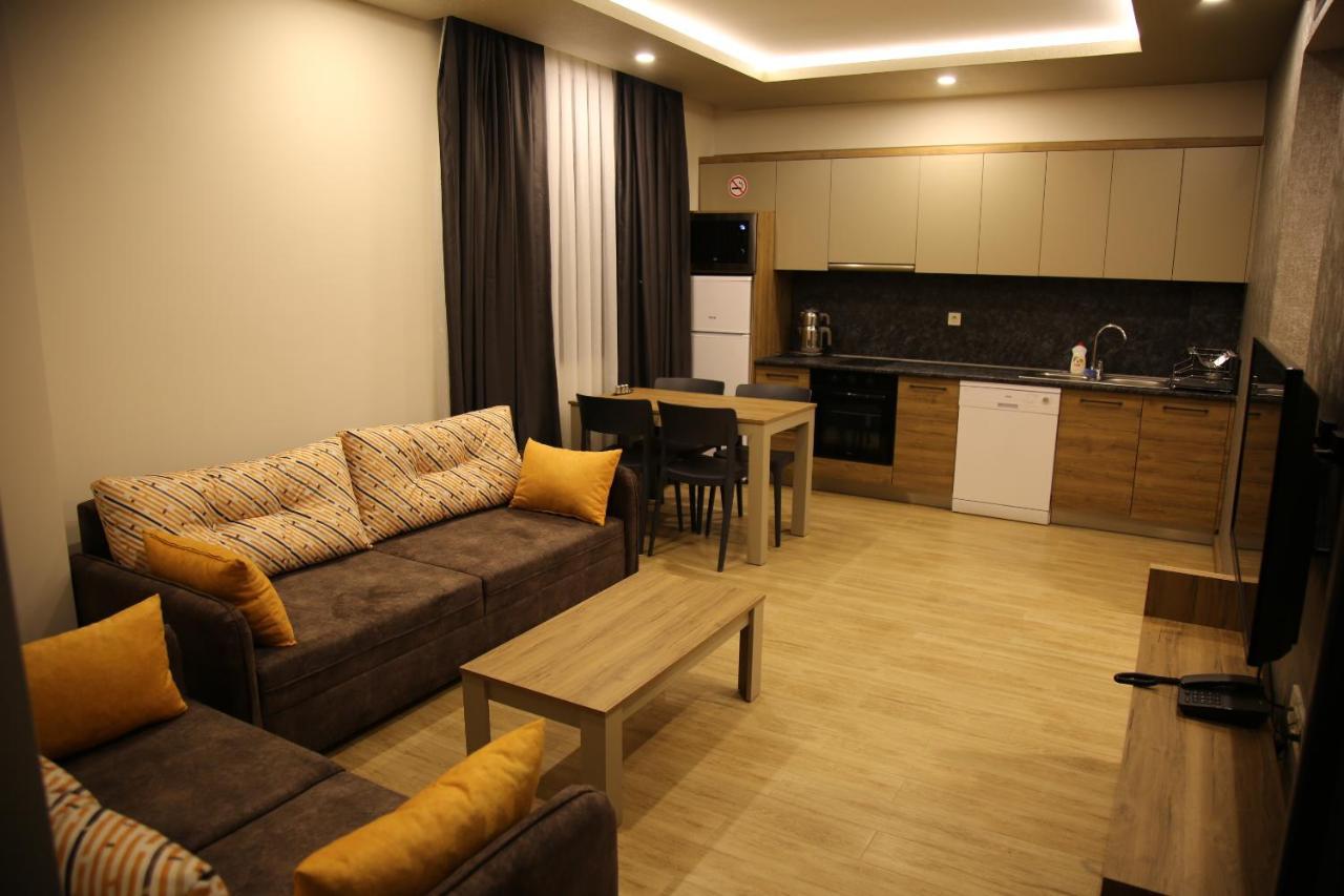 Aparthotel Golden World