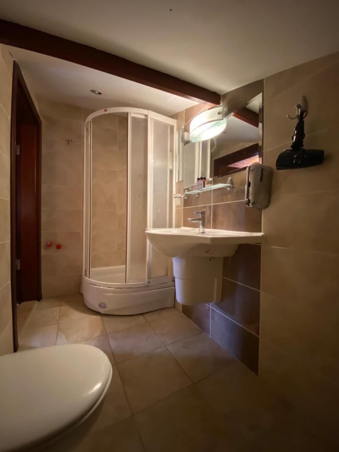Cicerone Hotel 4*