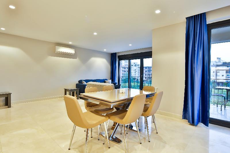 Apartment Mene *