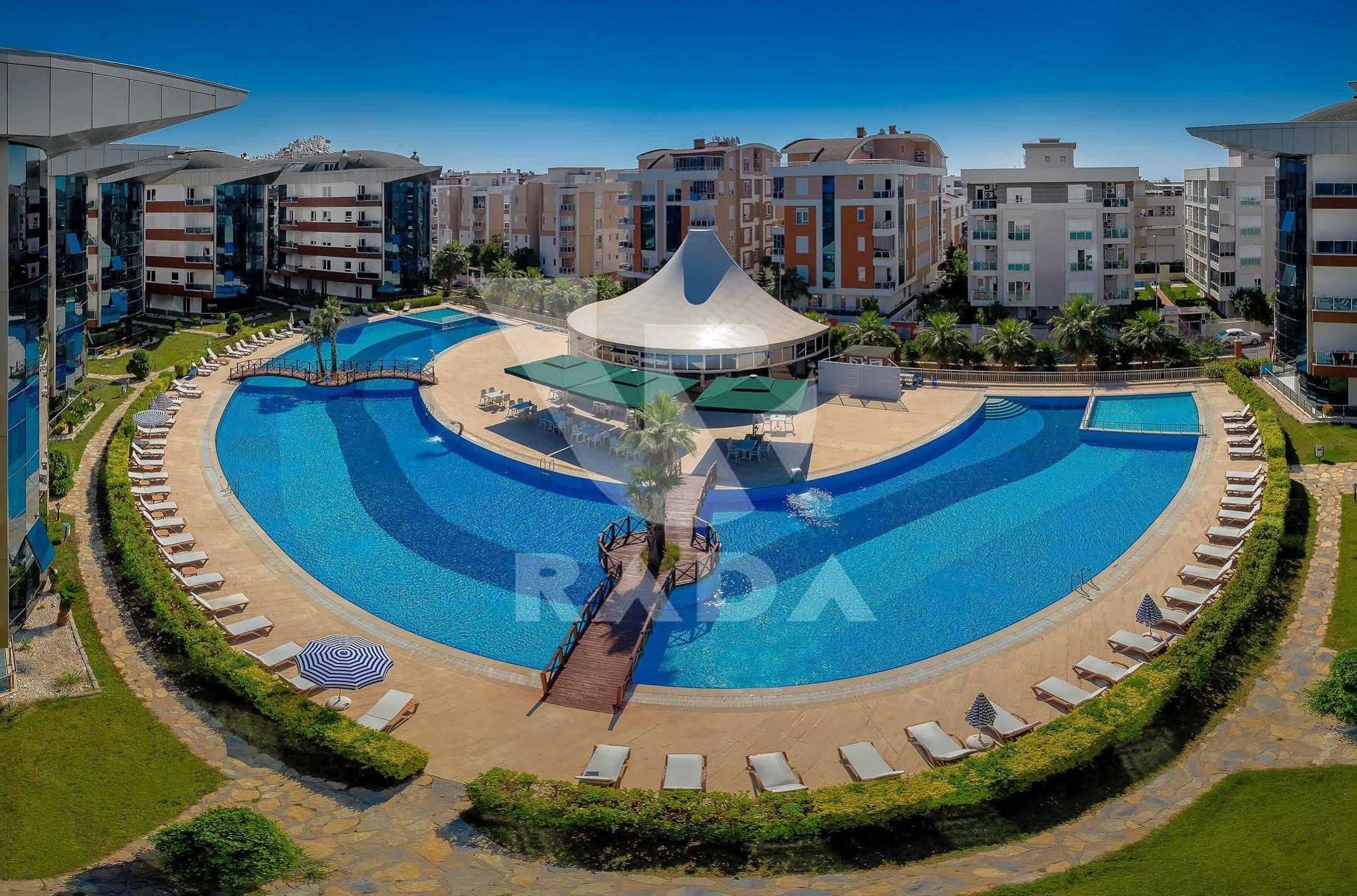 Onkel Residences *