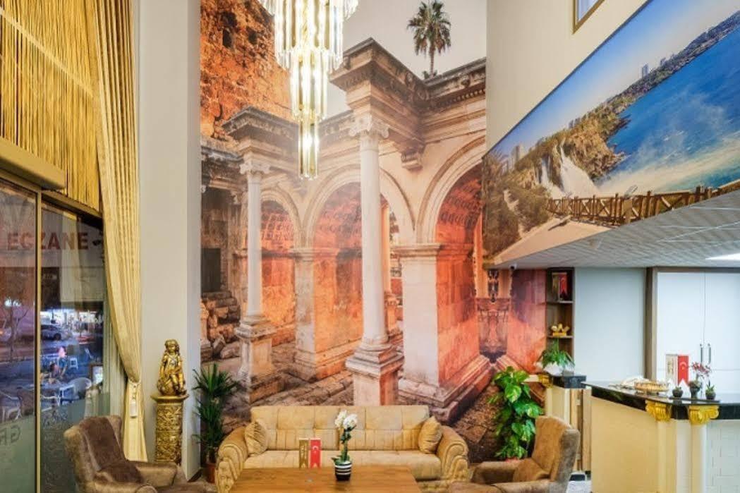 Grand Gulluk & Hotel 3*