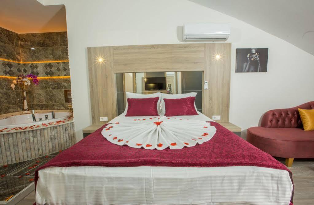 Elanis Antalya