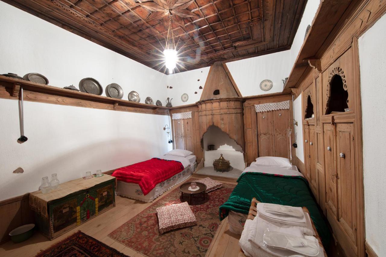 Yeniçeri Ahmet Ağa Konağı 3*