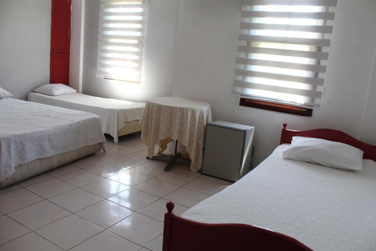 Motel White