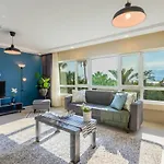 Stylish Flat Near Hadrians Gate