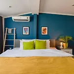 Stylish Flat Near Hadrians Gate