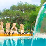 Lara Garden Butik Hotel