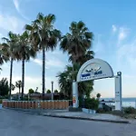 Tourist Hotel
