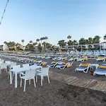 Tourist Hotel