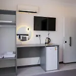 Kariva Hotel