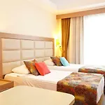 Palmet Beach Resort Hotel