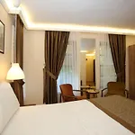Taka-Butik-Otel