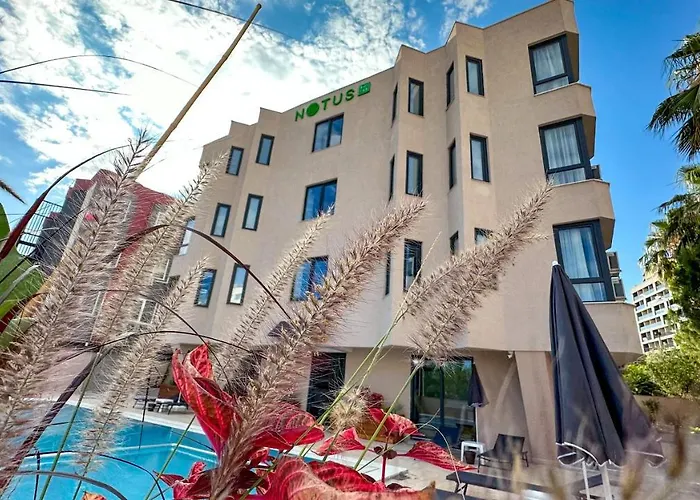 Notus Suites