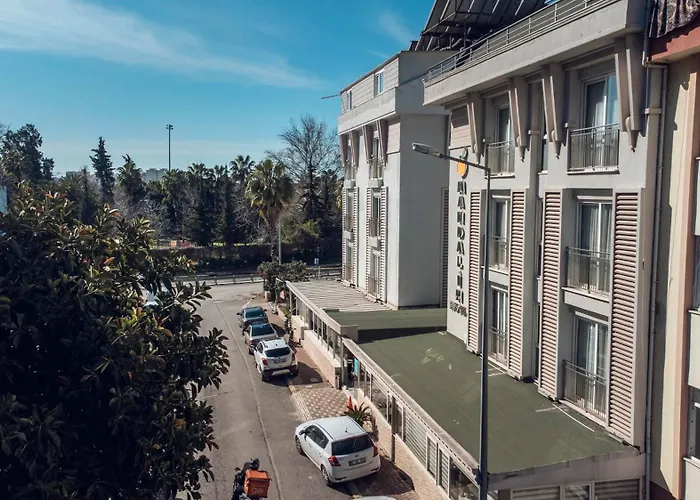 Hotel Mandalin