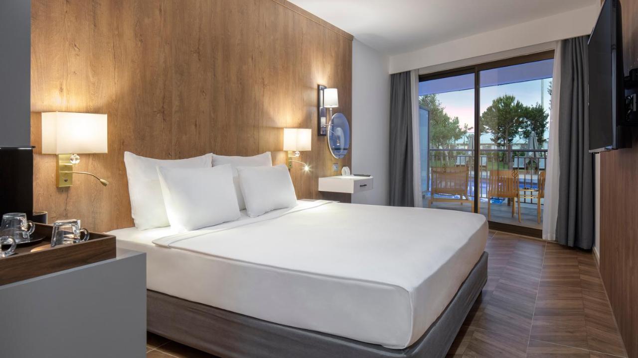 Nirvana Cosmopolitan Resort Antalya