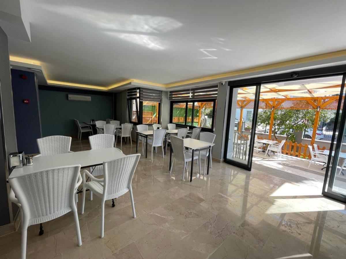 Otel Opera 3*
