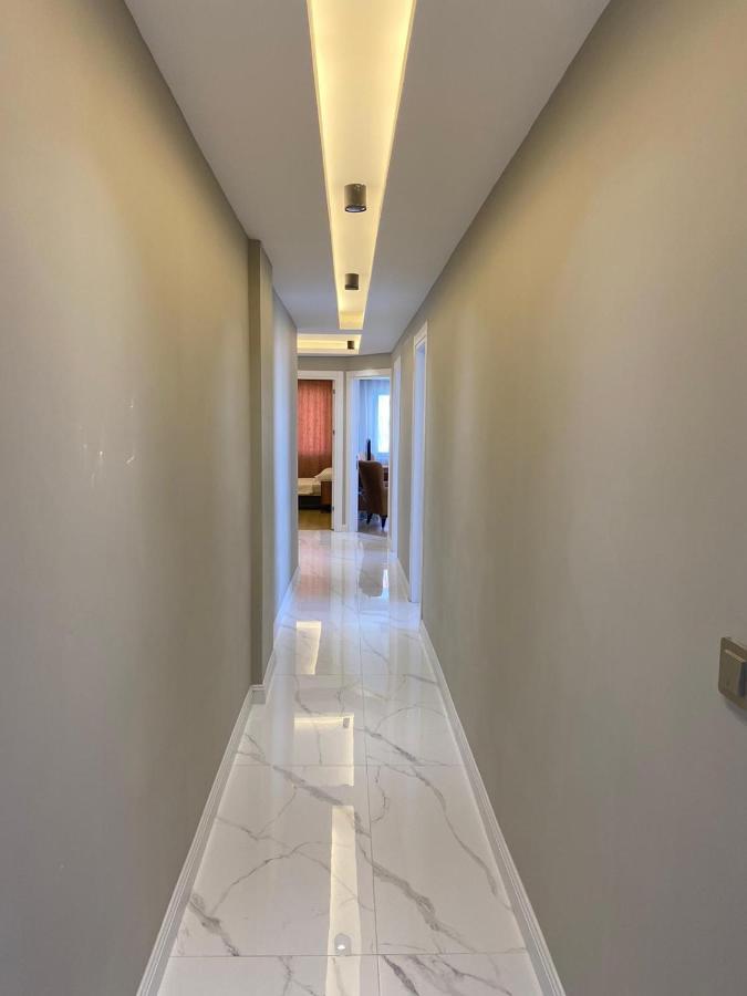 Kaleici/sehir Merkezi 3+1 Jakuzili Daire