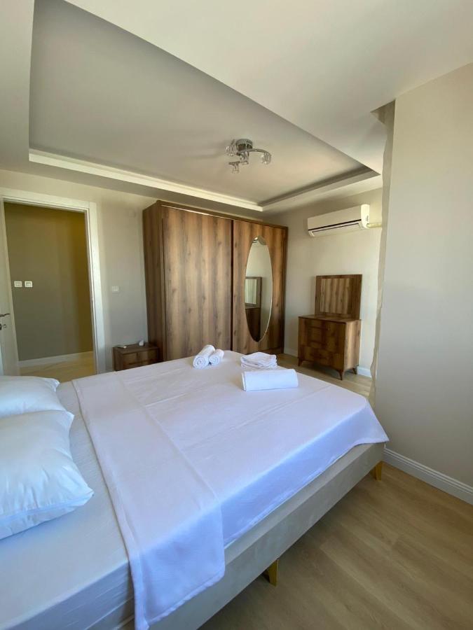 Kaleici/sehir Merkezi 3+1 Jakuzili Daire