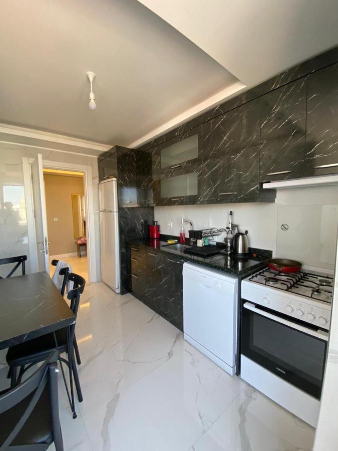 Kaleici/sehir Merkezi 3+1 Jakuzili Daire Antalya