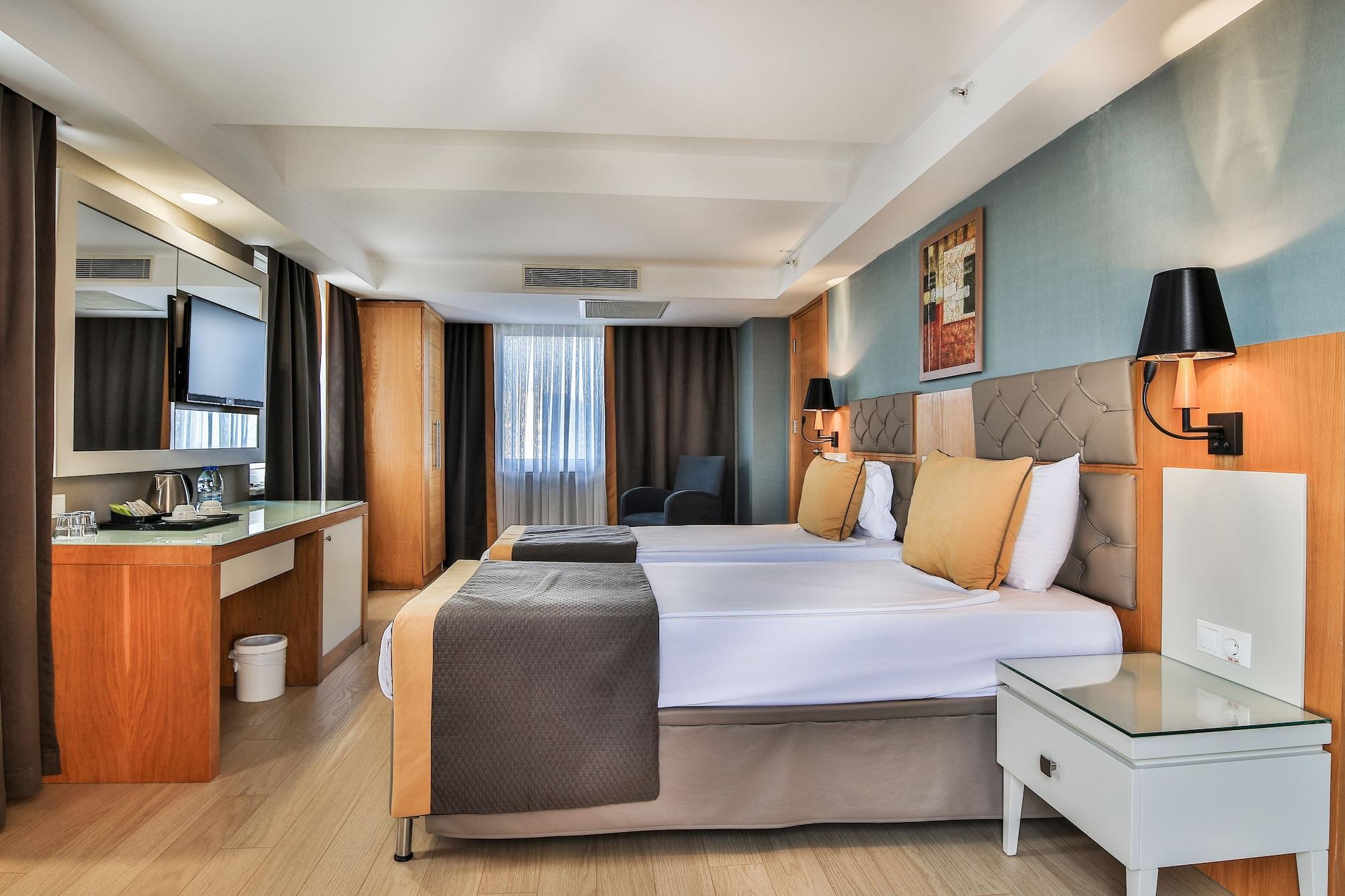 Saturn Palace Antalya