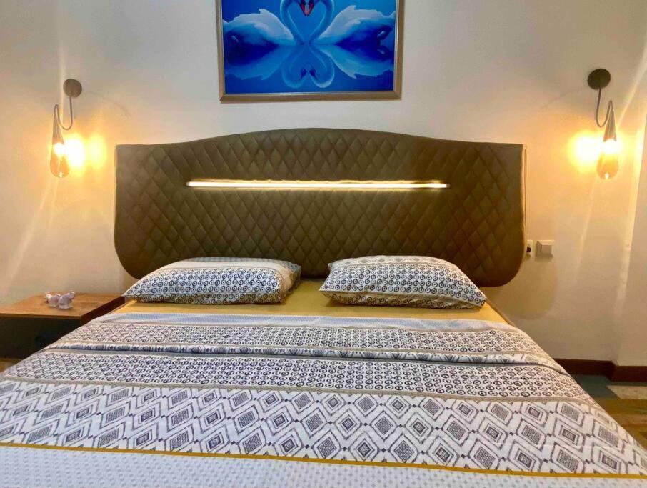 Licensed ,jazzy Class 3 Bedrooms Homes 100mb Wi-fi Daire *