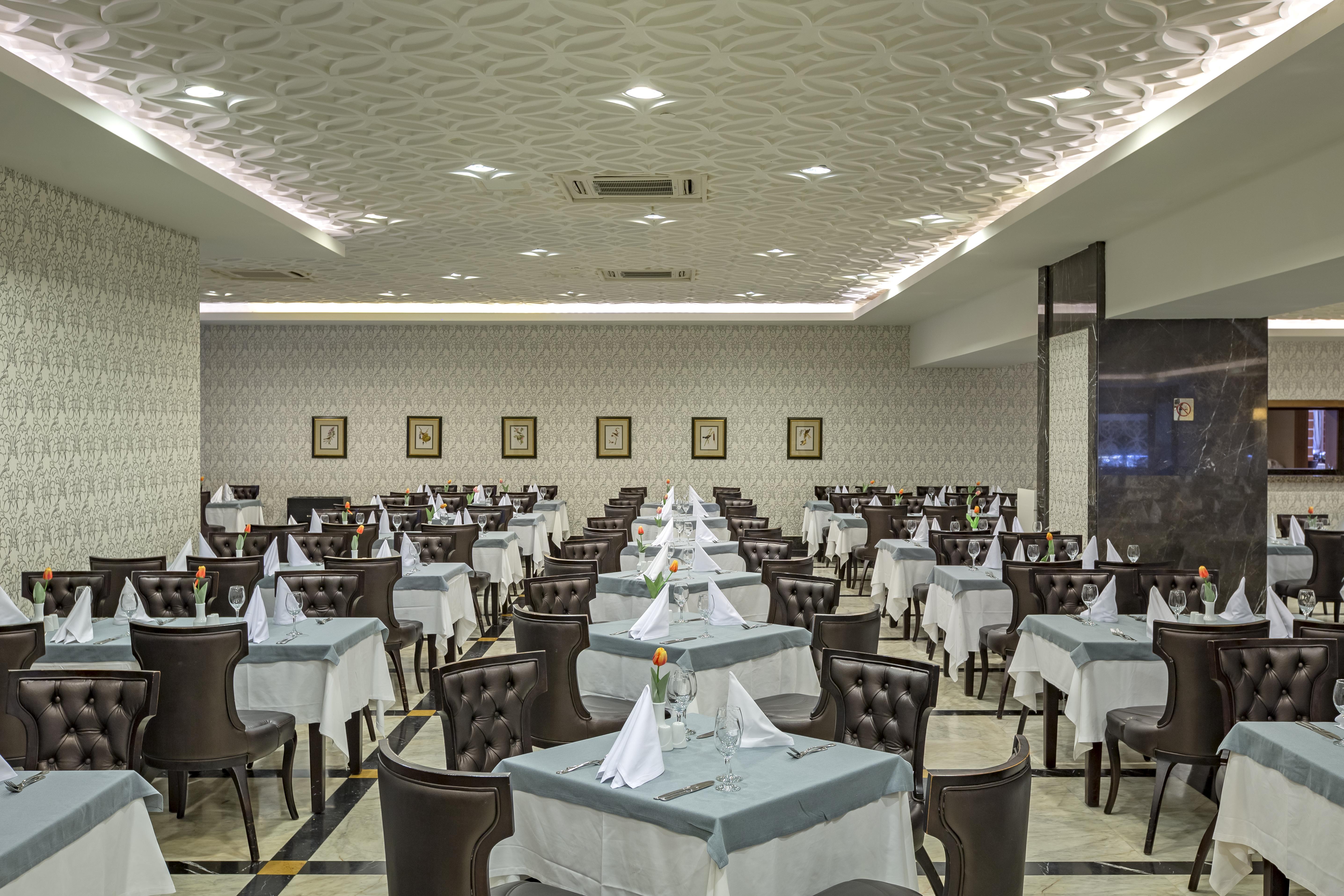 Royal Palace 5* Antalya