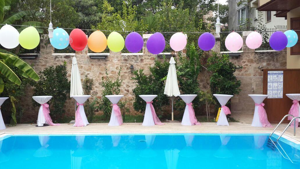 Hadrian Gate Otel 2*