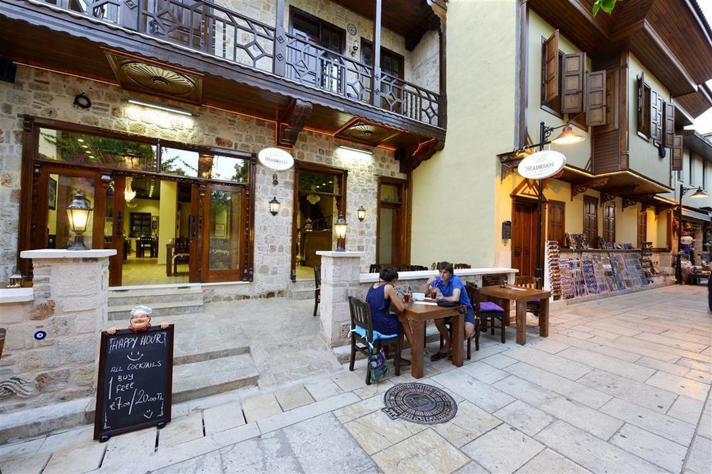 Otel Hadrian Gate 2*