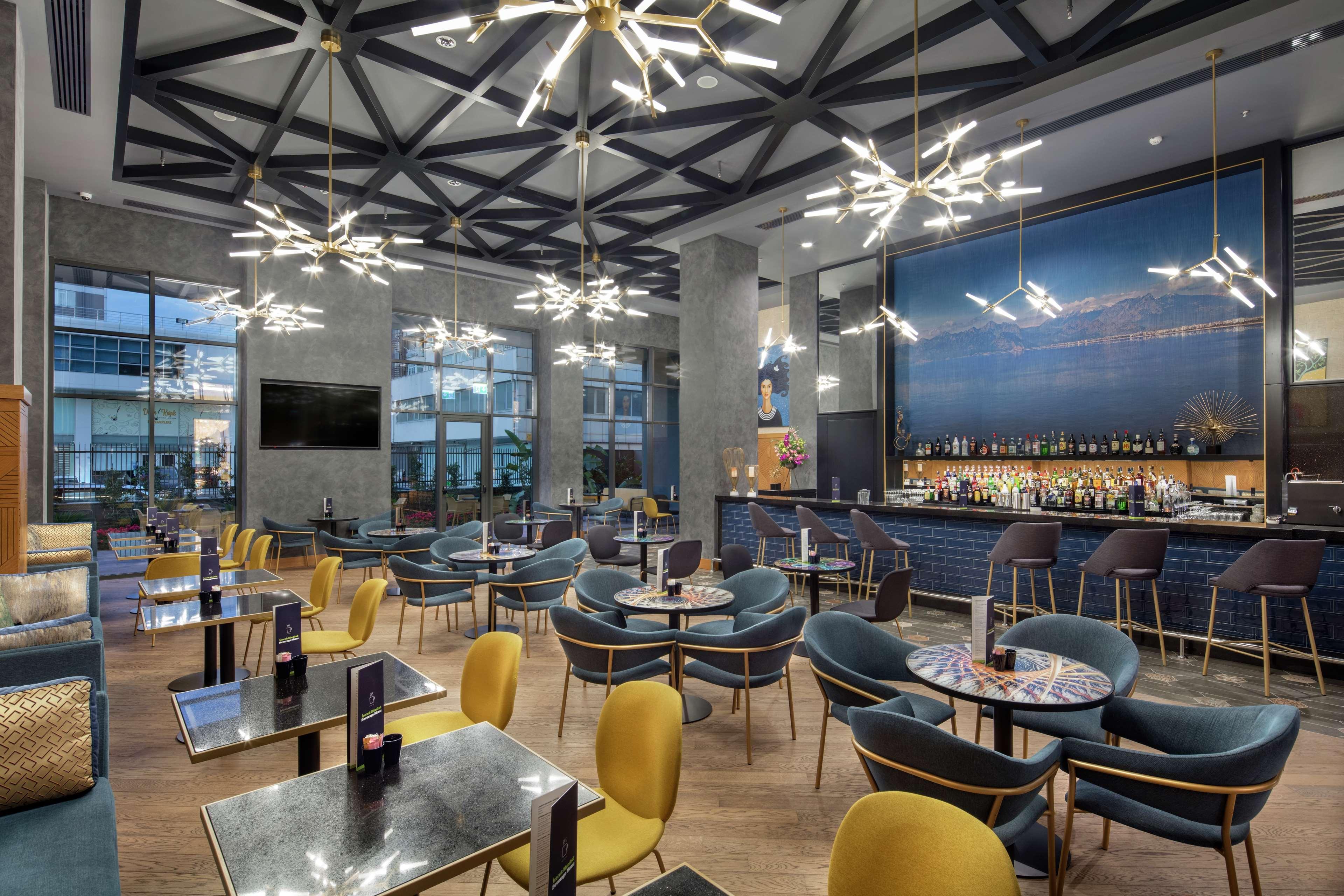 Doubletree By Hilton Centre 5* Antalya