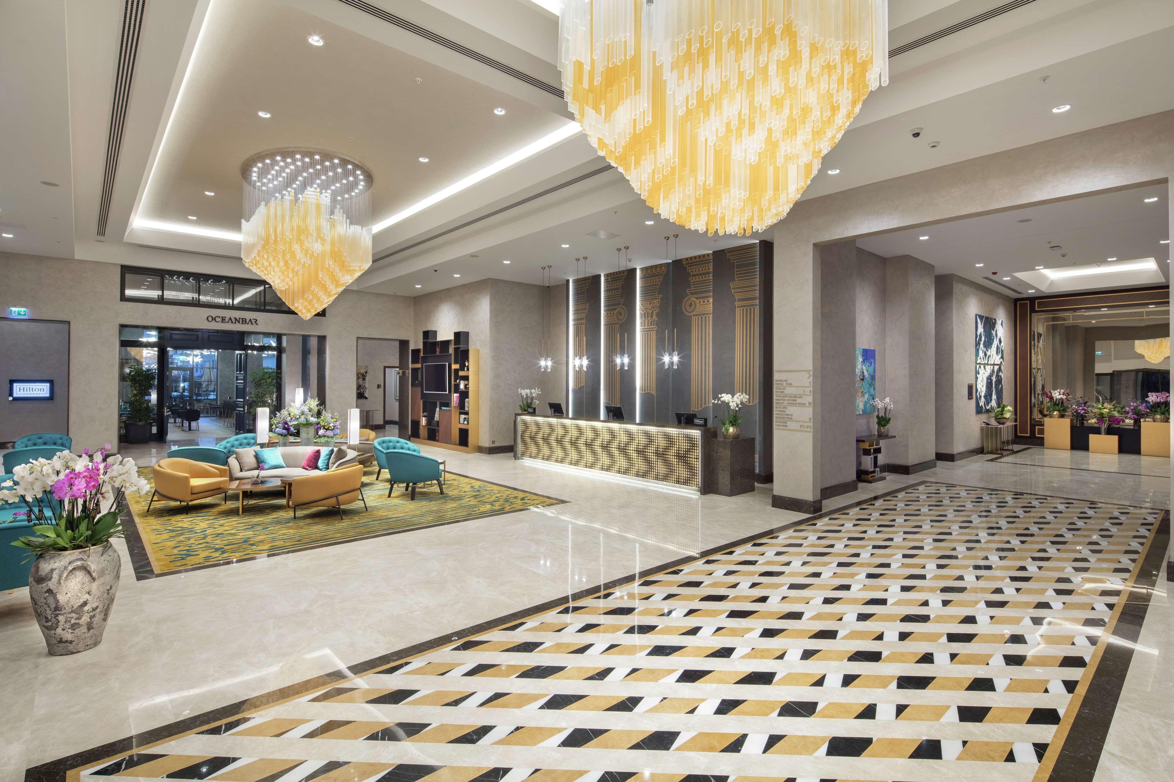 Doubletree By Hilton Centre Hotel Antalya