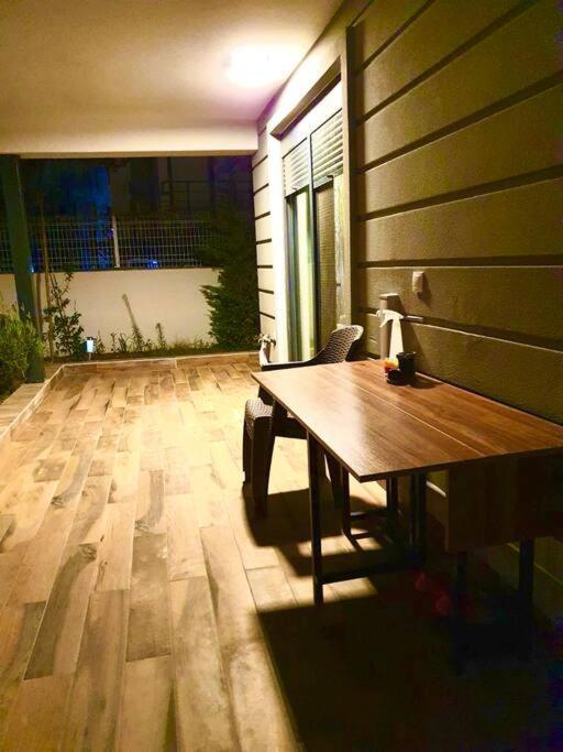 Eine Wunderschone Mit Pool Und Garten Antalya