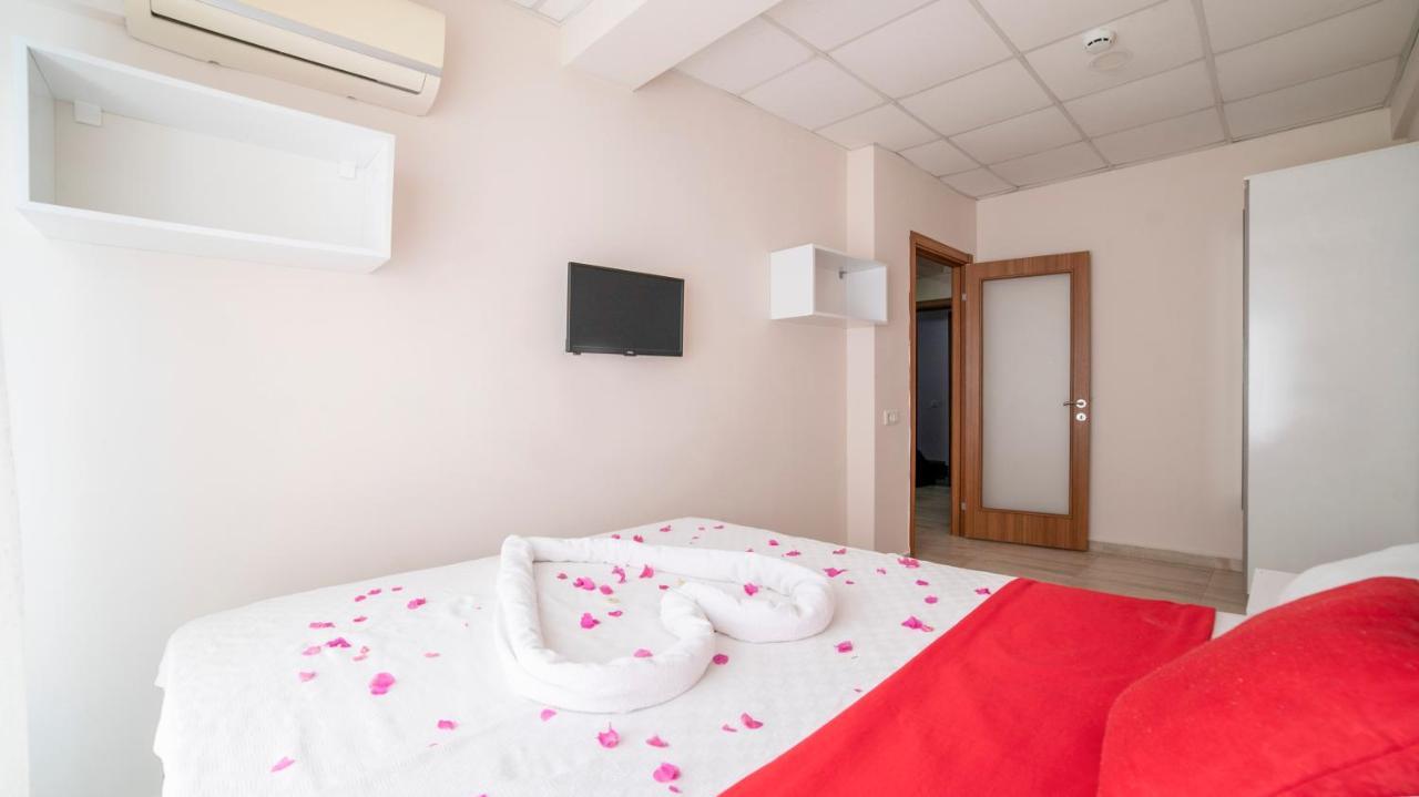 Vera Park Premium Aparthotel *