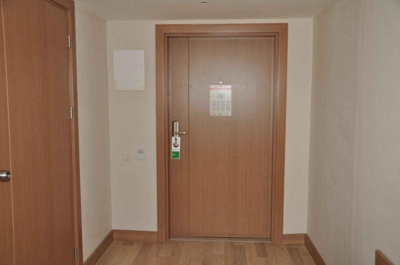 Wyndham Garden Lara 4* Antalya