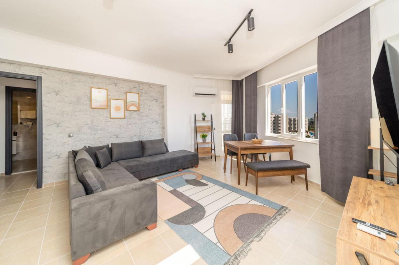 Apartment Sea View Flat Near Lara In Kundu Aksu Antalya