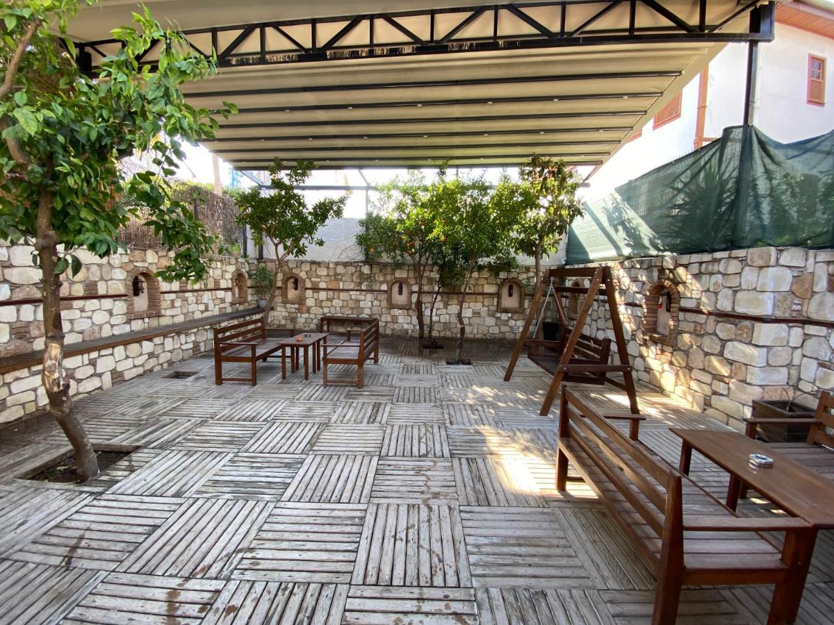 Old Town Famous Aparts Antalya