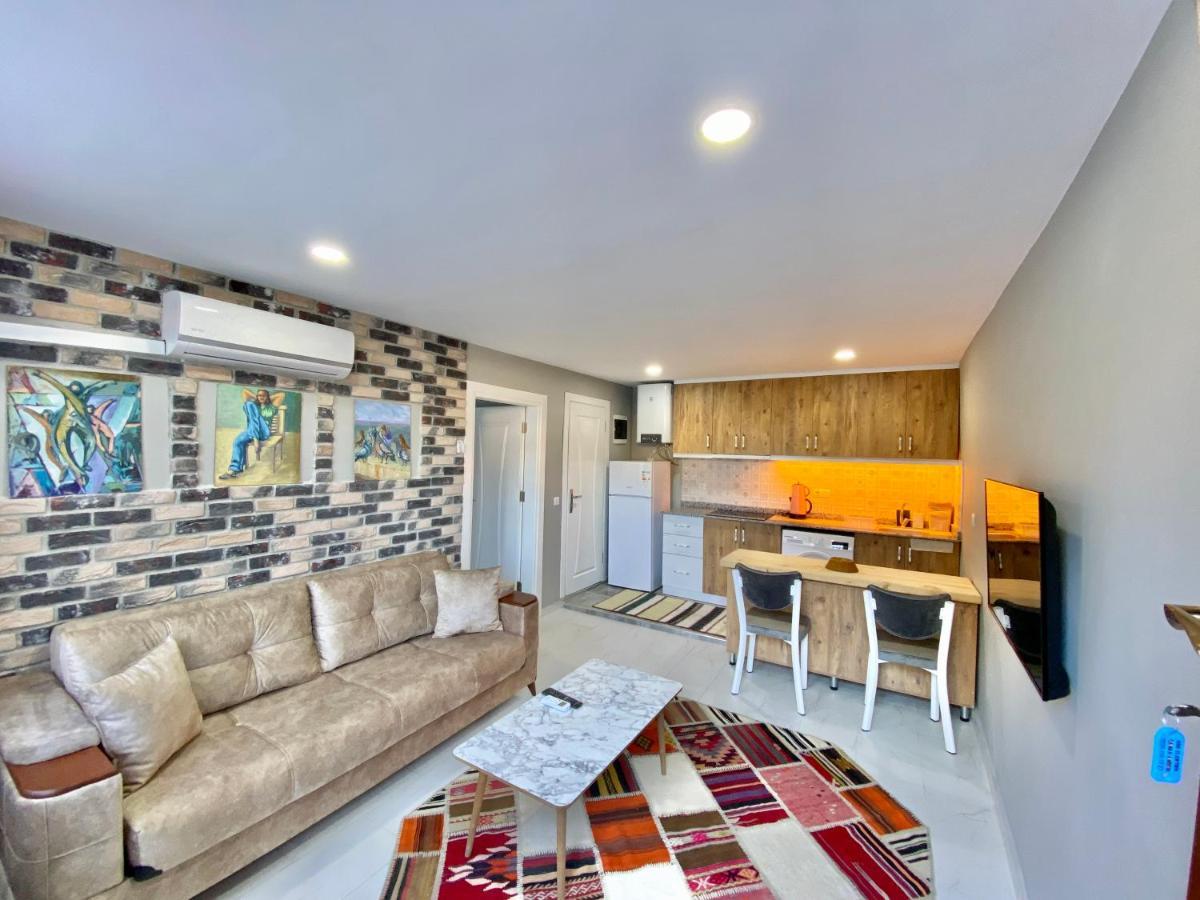 Old Town Famous Aparts Apartment